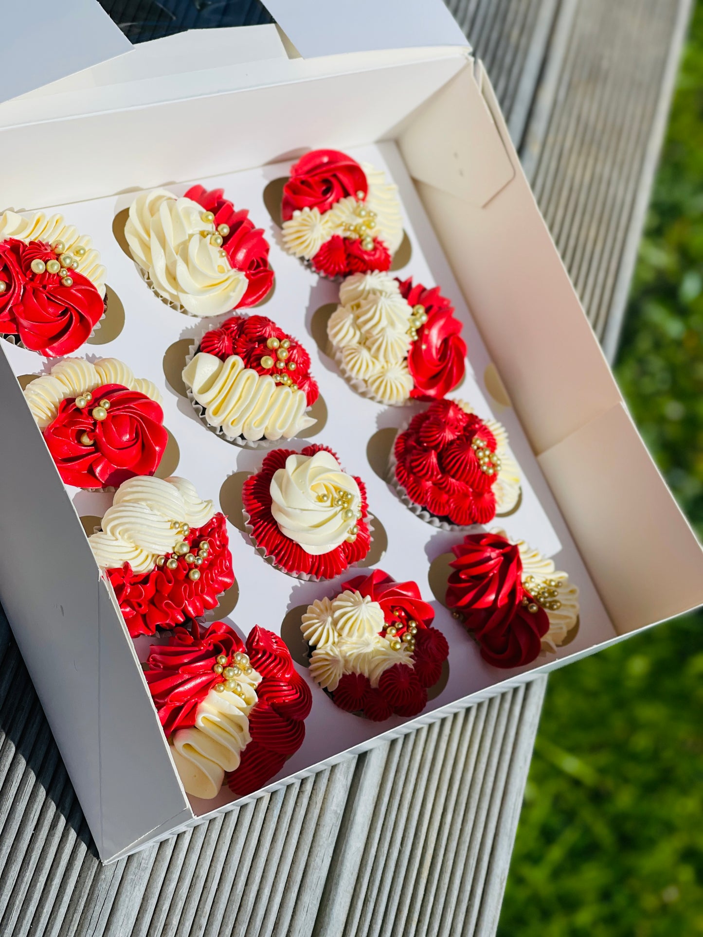 Valentine cupcake 6 pack