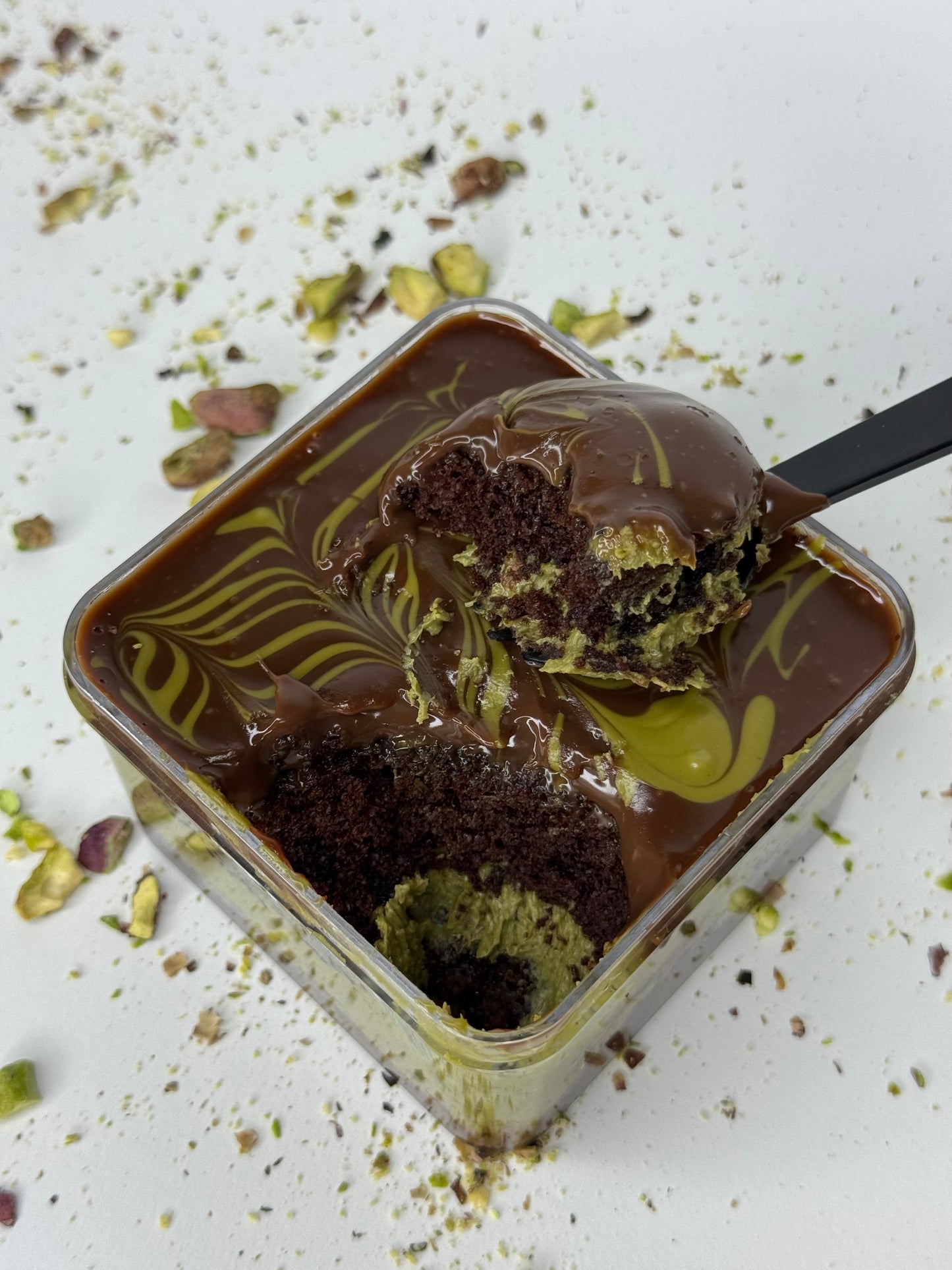 Dubai chocolate cake